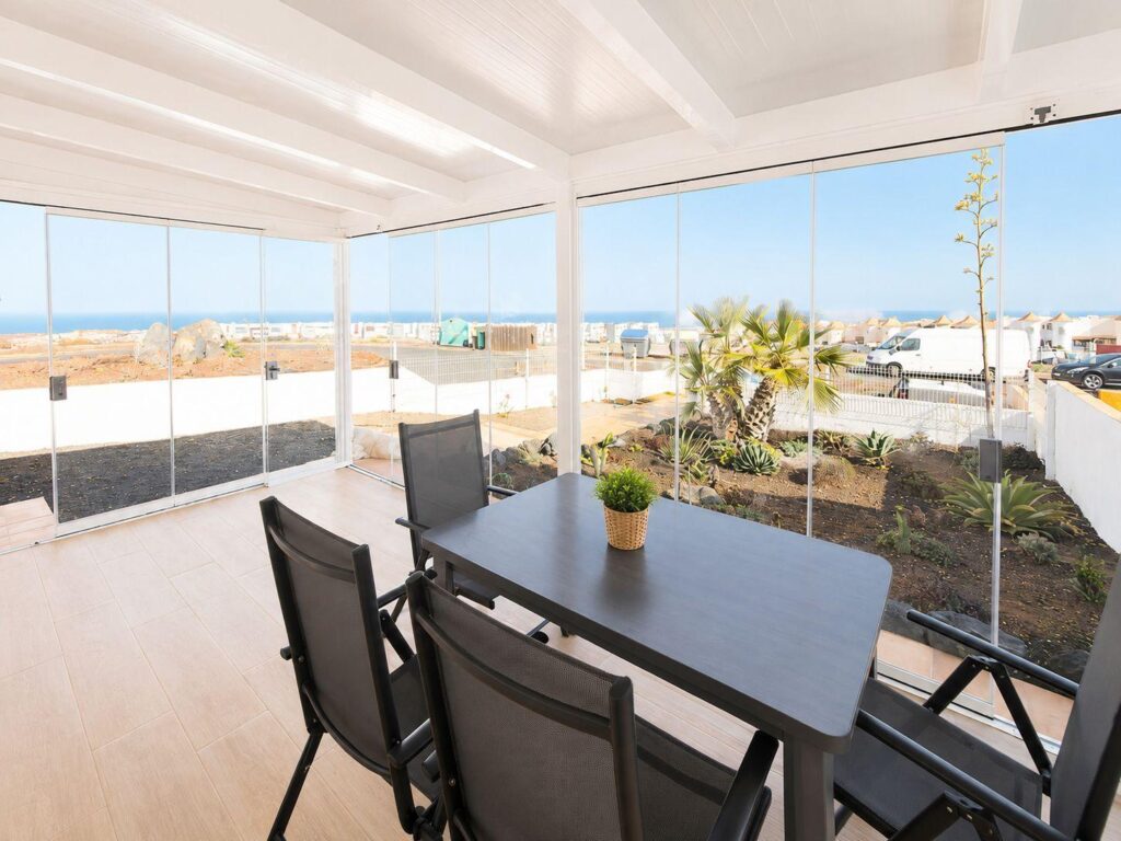 House in the middle of town, newly built, wonderful view to the sea